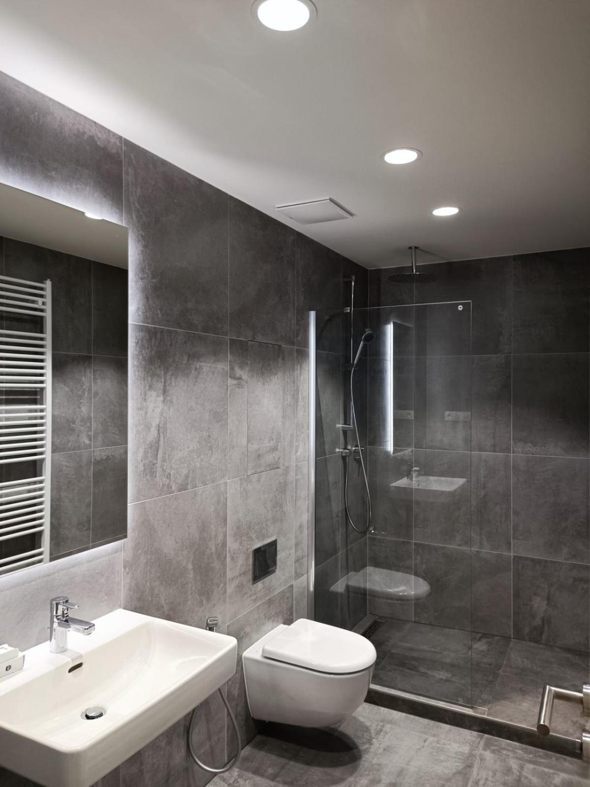 Apartment 4 Room, 2 Bath, Parking 프라하 외부 사진