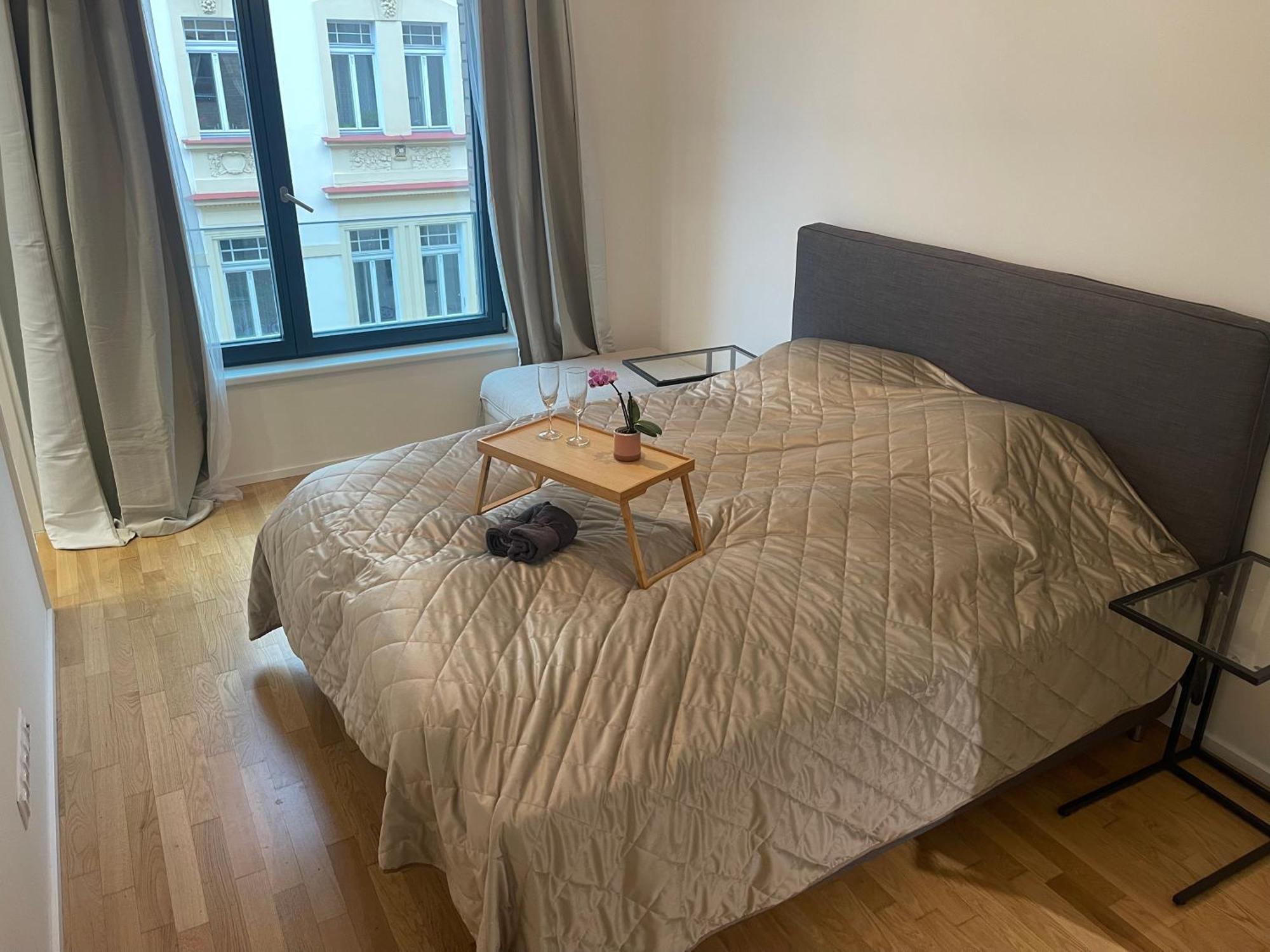 Apartment 4 Room, 2 Bath, Parking 프라하 외부 사진