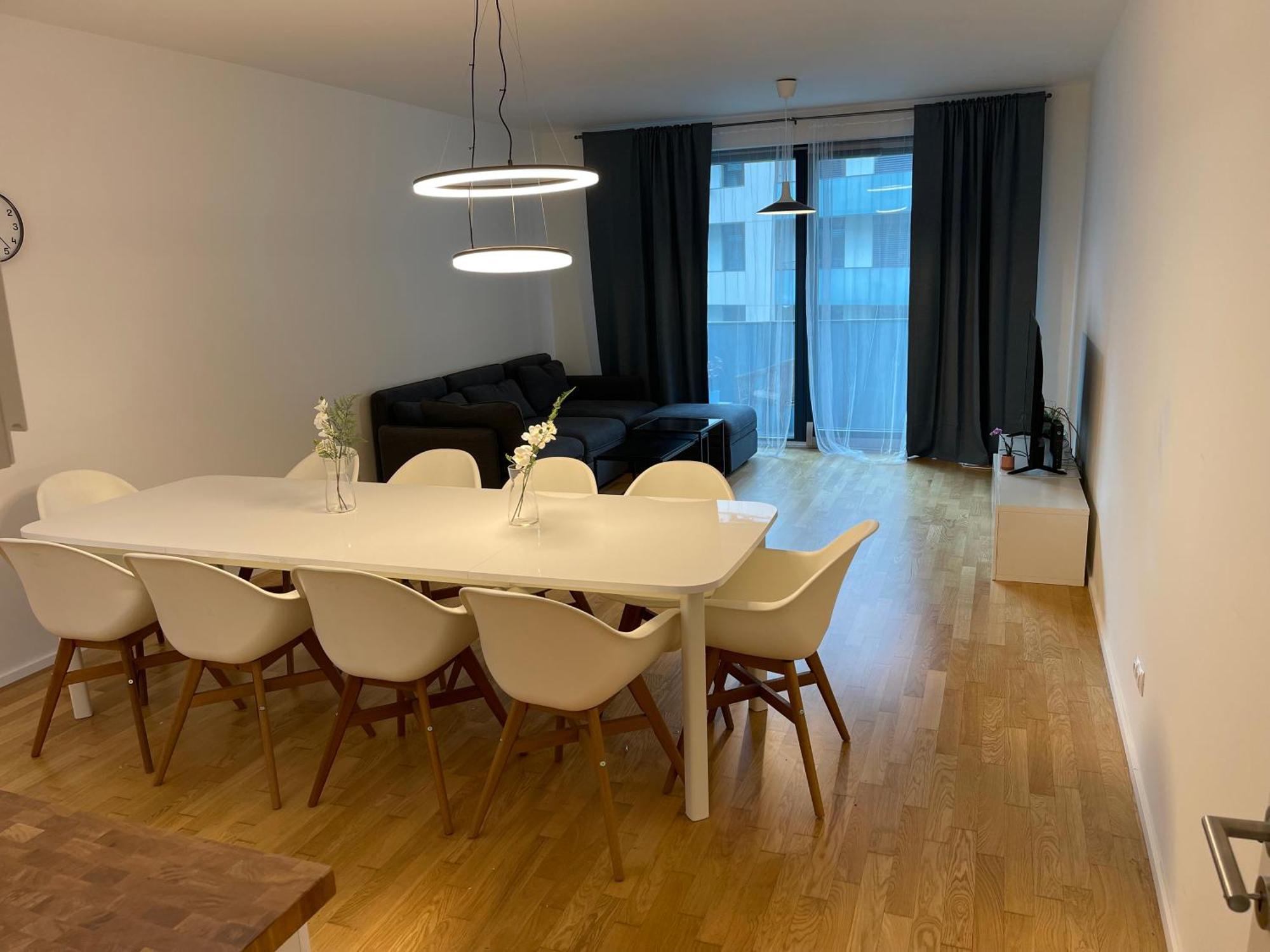 Apartment 4 Room, 2 Bath, Parking 프라하 외부 사진
